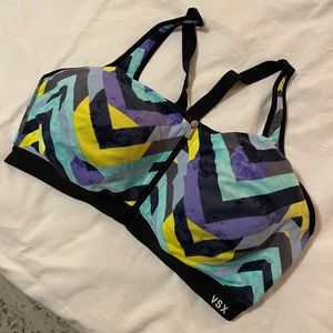 VSX Victoria’s Secret sports bra 38D
